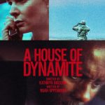 Cartell de una casa plena de dinamita